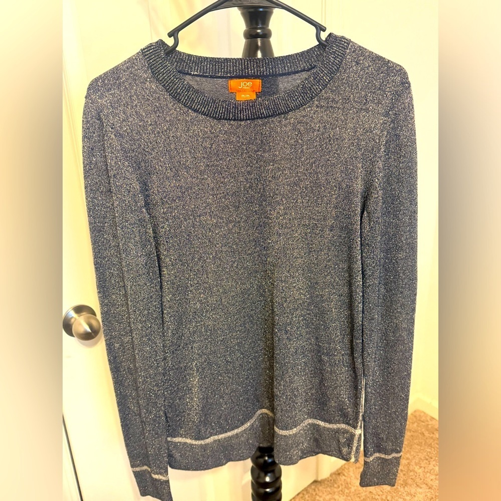 Joe fresh, lightweight sweater. Metallic colors.